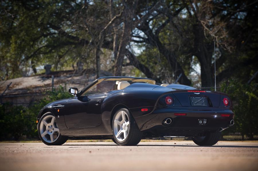  Aston Martin DB AR1 Zagato 2003 года  (NA) (фото 33 из 51)